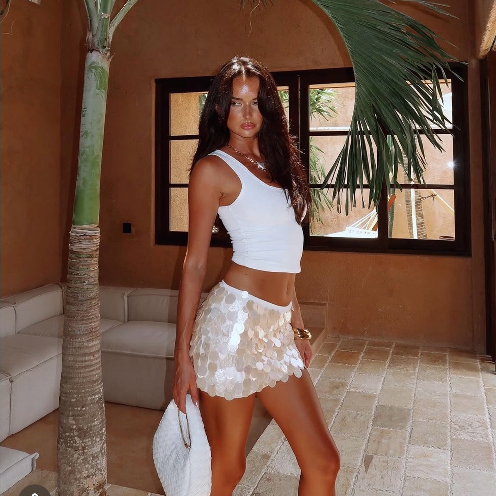 White Fox Boutique Sequin Mini Shell Skirt